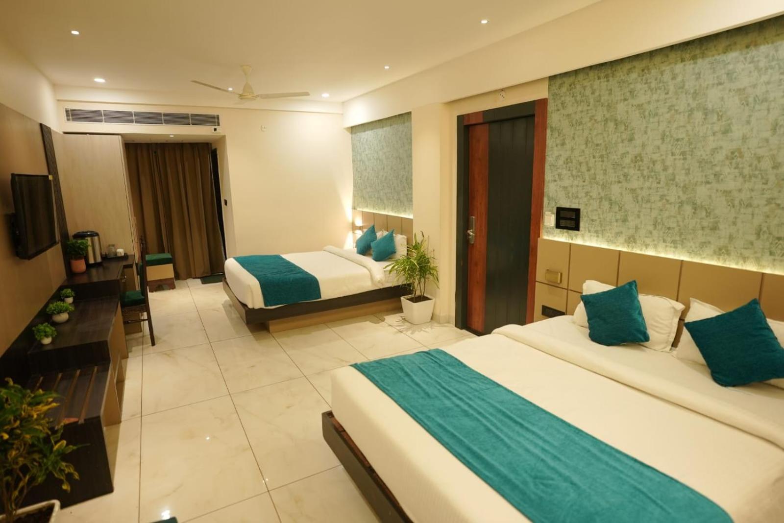 Palak Palace Hotels And Resort Bhopal Buitenkant foto